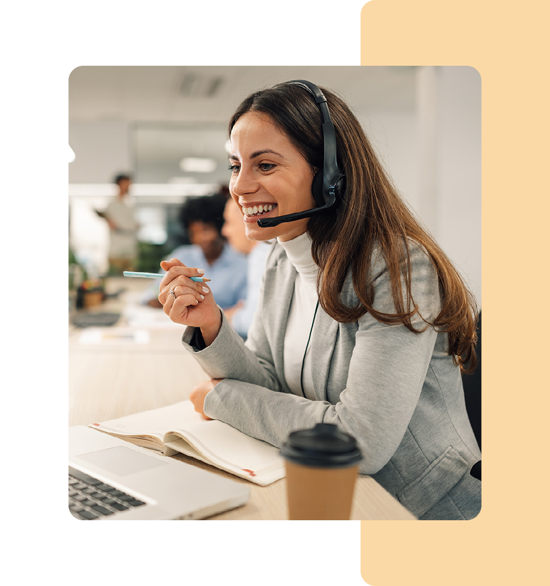 Image of an IT support professional talking on a headset