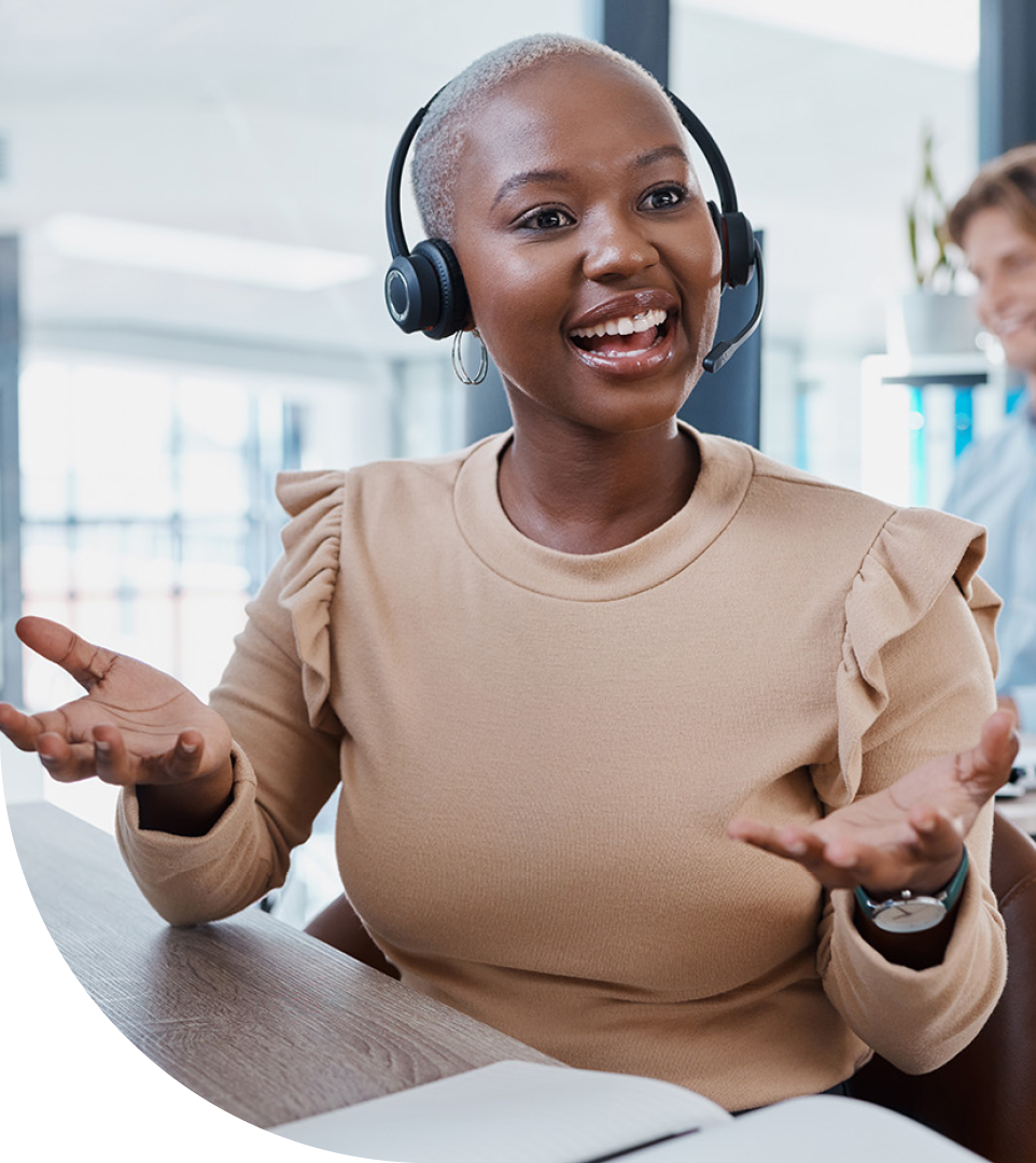 Image of an IT support professional talking on a headset