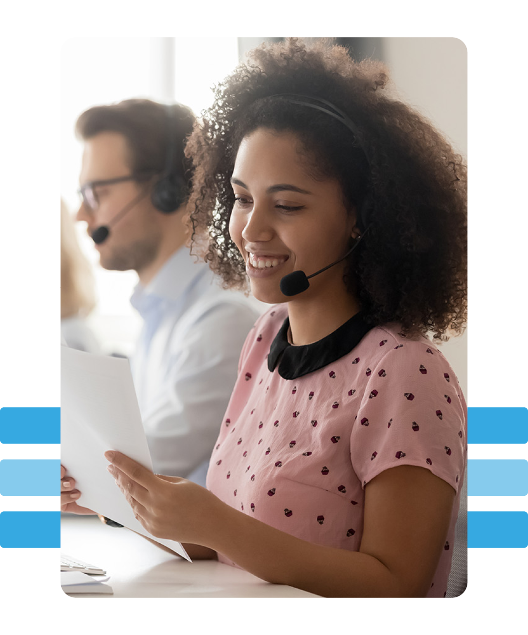 Image of an IT support professional talking on a headset